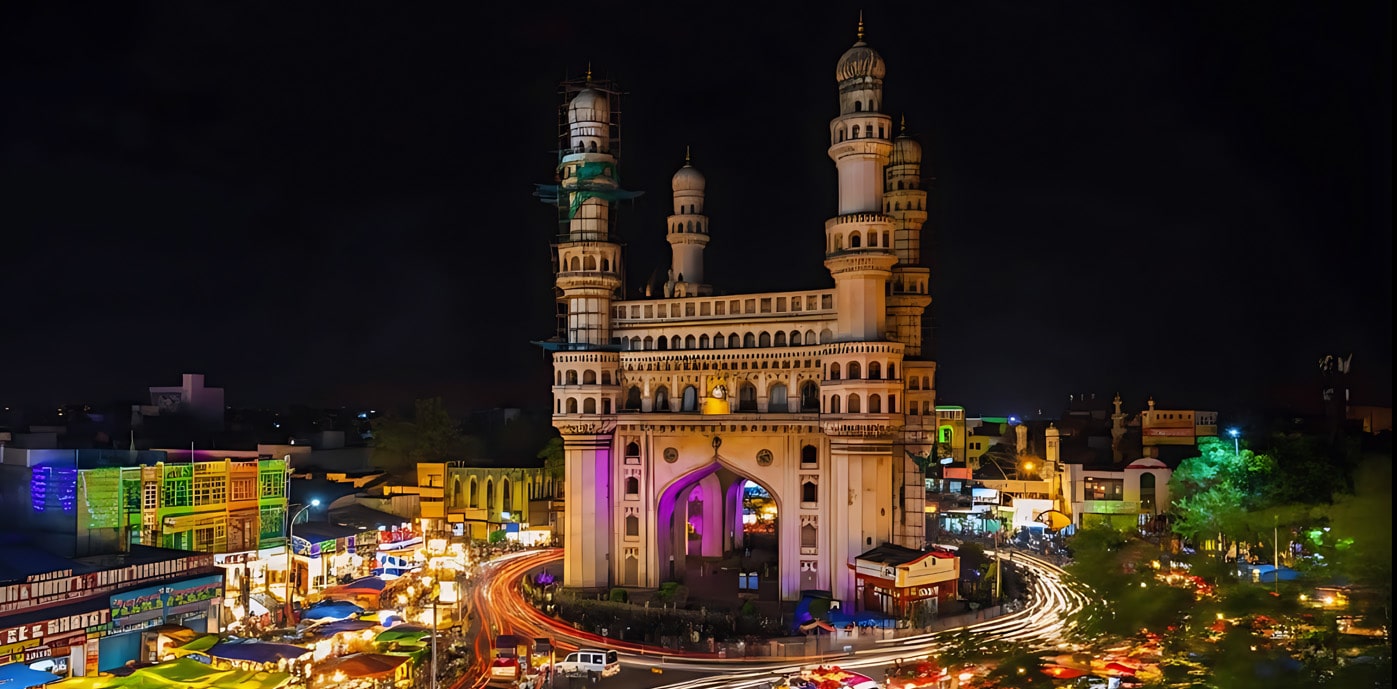 The Royal City & Film Magic- Hyderabad Group Tour livetrip-min