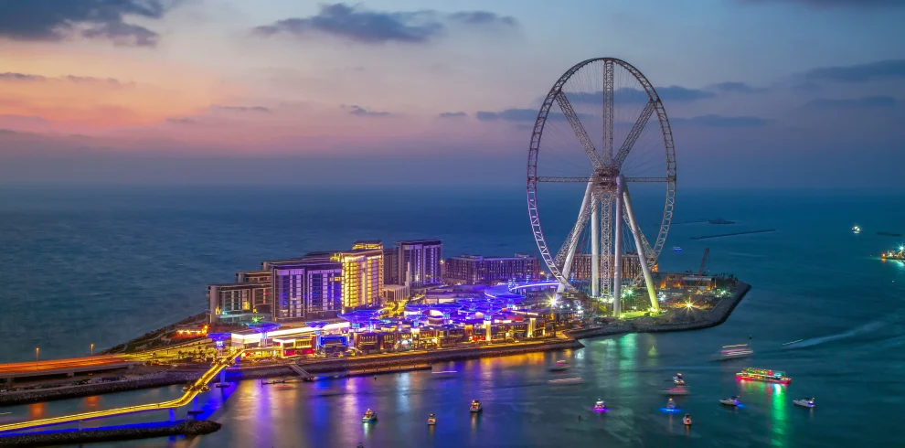 Dubai Sky-High Luxury & Cityscape Retreat