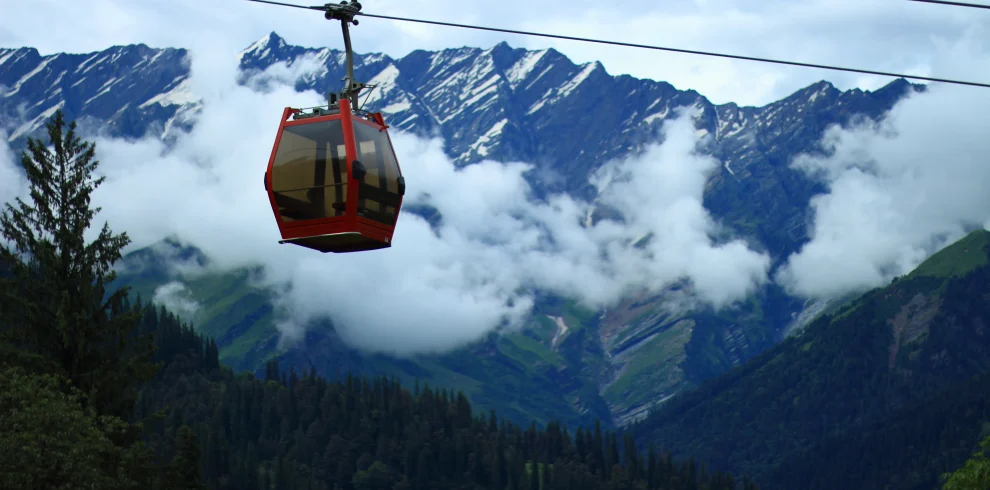 Majestic Manali Himalayan Escape