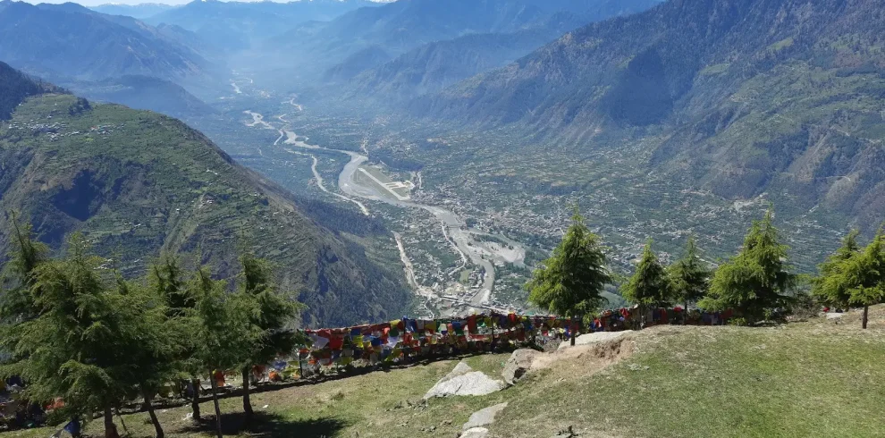 Manali Snow Peaks & Hidden Hamlet Explorer